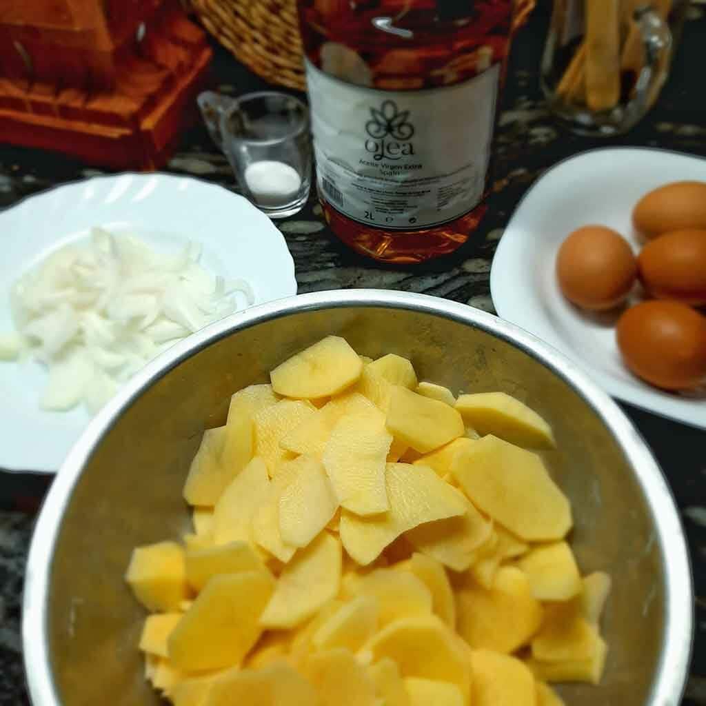 Spanische-Kartoffeln-Omelette